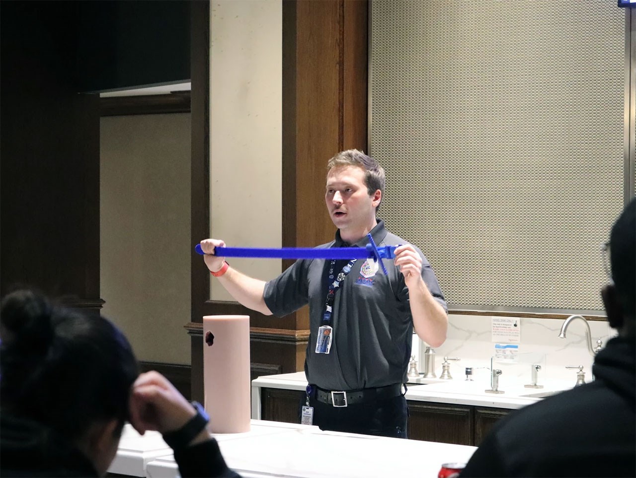 Chicago Cubs become first MLB team to install STOP THE BLEED kits